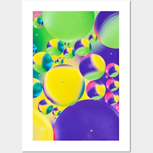 Colorful close up of oil drops in water Posters and Art